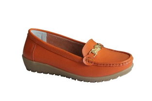 福建泉州市足安達鞋廠 專業供應包子鞋批發及鞋類配件